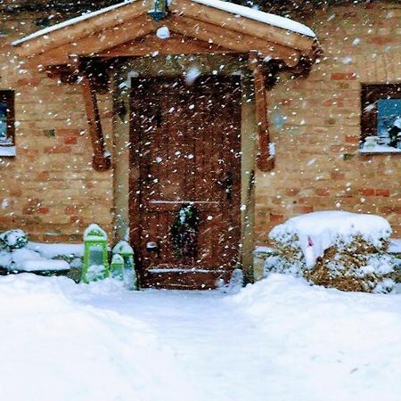Hotel Mives Vendeghaz Pogány Exteriér fotografie