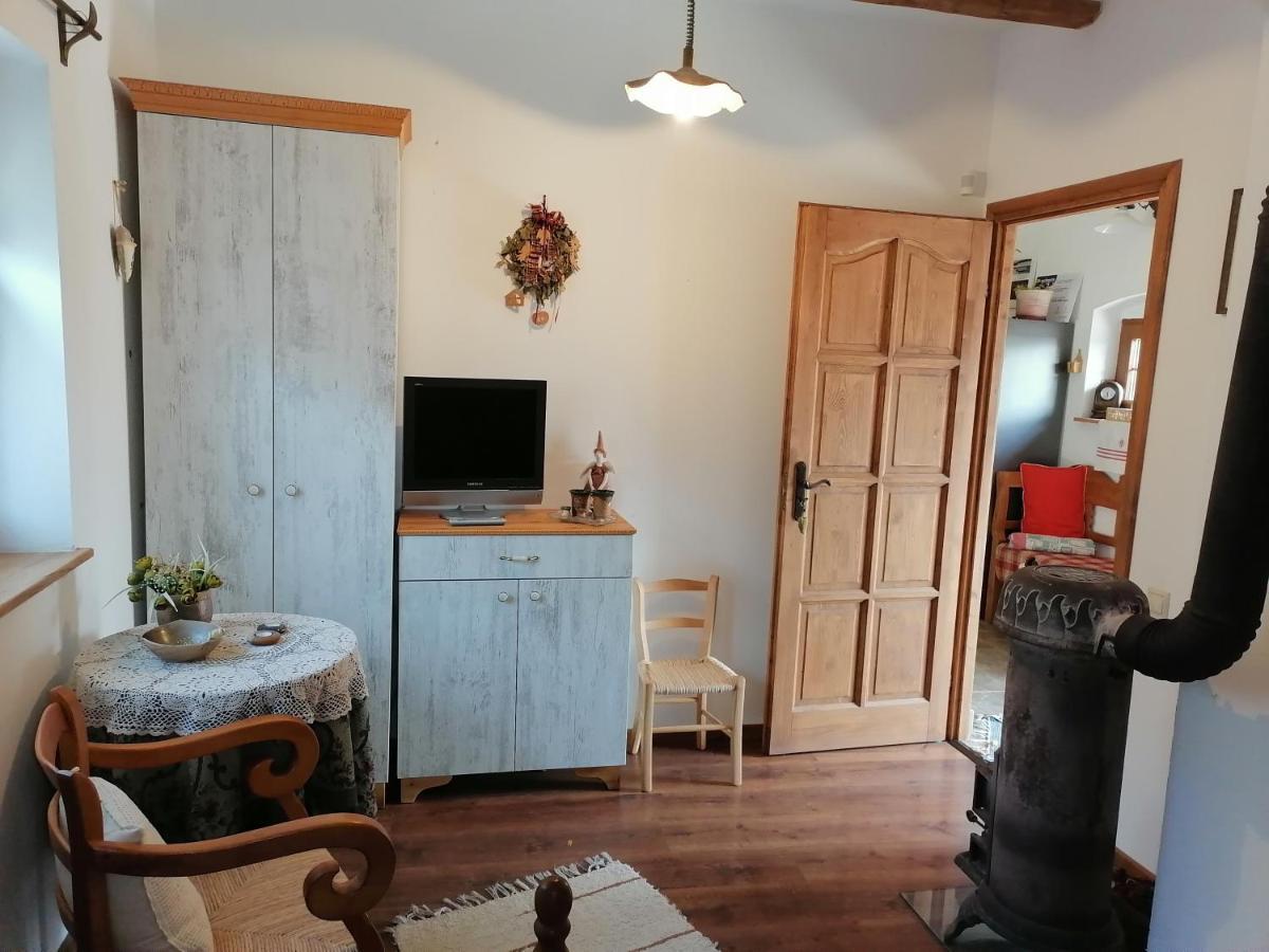 Hotel Mives Vendeghaz Pogány Exteriér fotografie