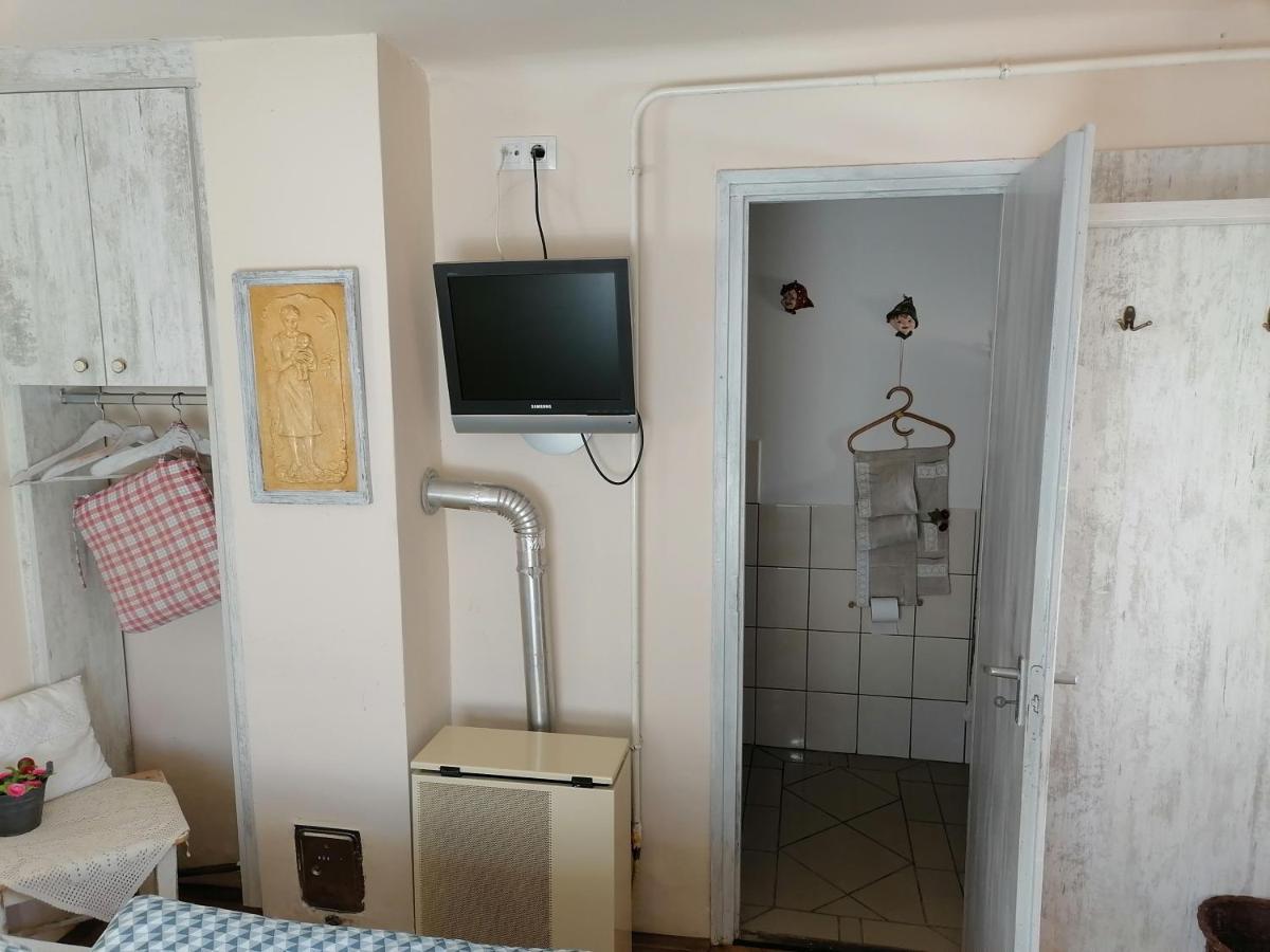 Hotel Mives Vendeghaz Pogány Exteriér fotografie